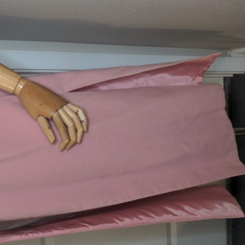 Vintage 60s Long Pink Duster Elegant Dress Jacket Velure Satin W/ Brooch SZ Lrg - Picture 5 of 10